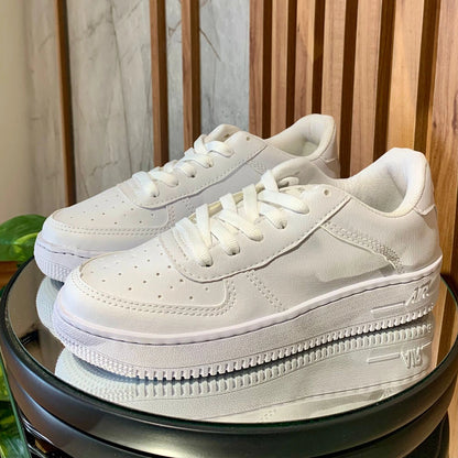 Tênis Force Classic Sneaker